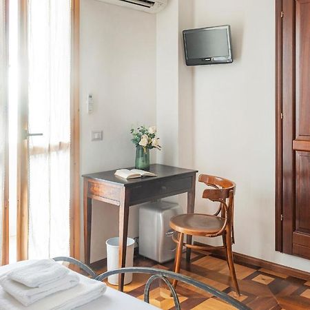 Welcomely - Bed And Dream Hotel อาลเกโร ภายนอก รูปภาพ